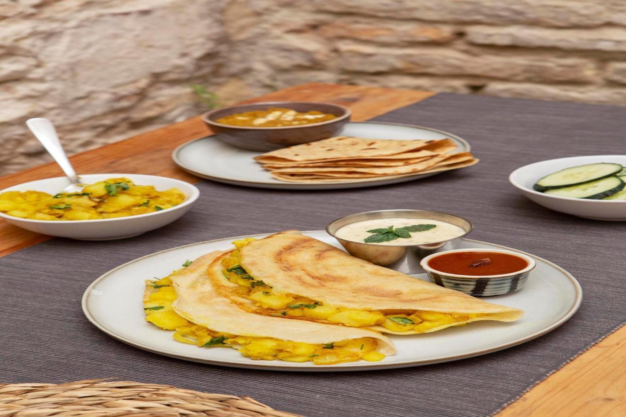 Hotel Gargi Deluxe Pune Luaran gambar